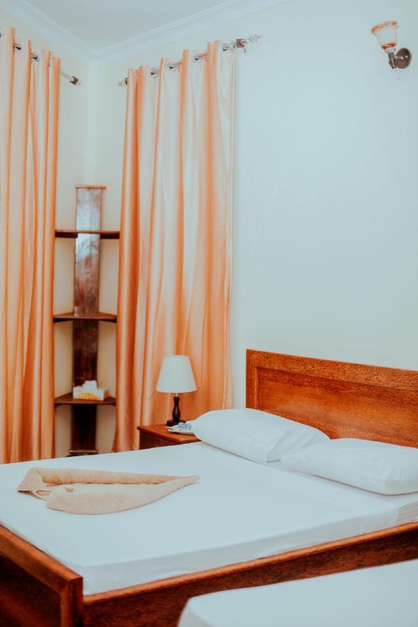 Plumeria Motel - Stone Town Zanzibar Esterno foto